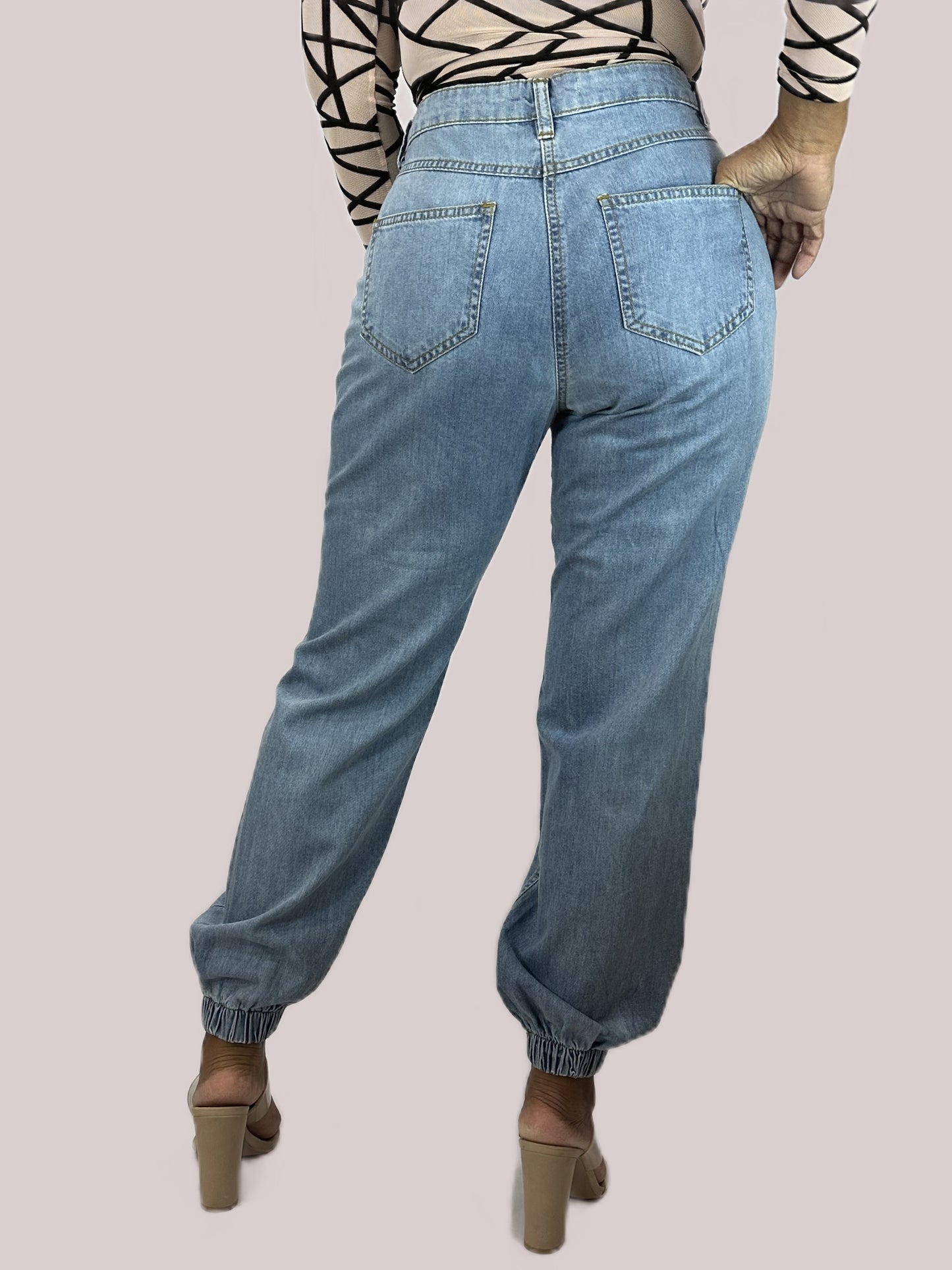 High Waisted Elasticized Cuffs Jeans