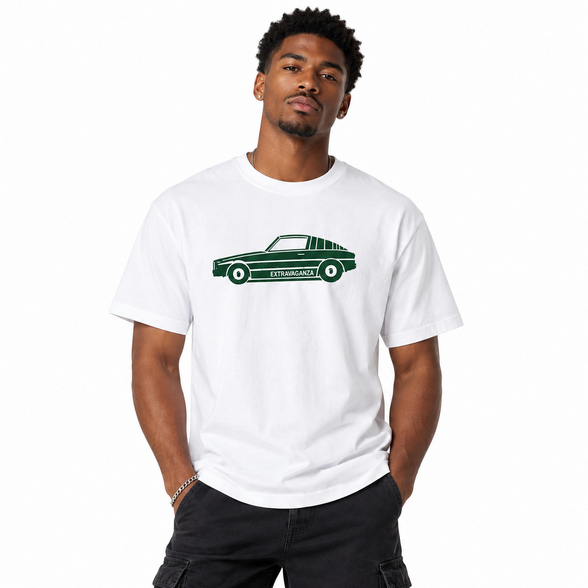 Extravaganza Retro Car // Fast Living